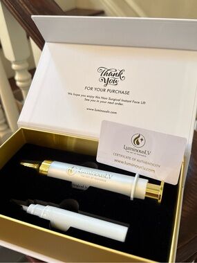 LuminousLV 2 In 1 Non Surgical Instant Face Lift.